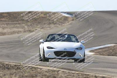 media/Nov-10-2025-Private Event (Mon) [[7fd464aee1]]/Novice/Session 2 (Phil Hill)/